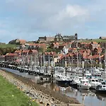 Holiday home Premier, Transit & Lady Hilda Engine Shed Whitby