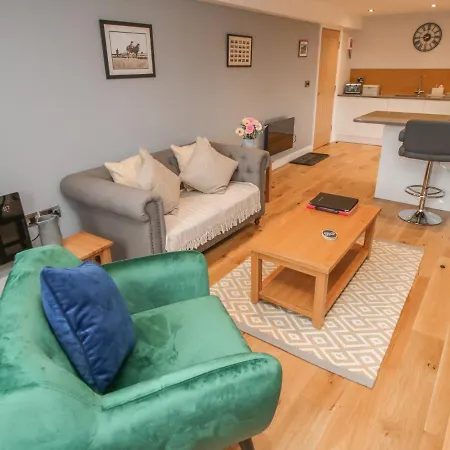 Prázdninový dům Premier, Transit & Lady Hilda Engine Shed Whitby