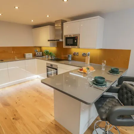 Premier, Transit & Lady Hilda Engine Shed *