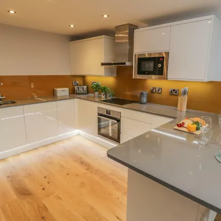 Ferienhaus Premier, Transit & Lady Hilda Engine Shed