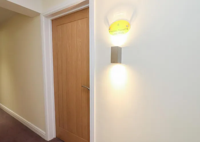 度假居 Premier, Transit & Lady Hilda Engine Shed *