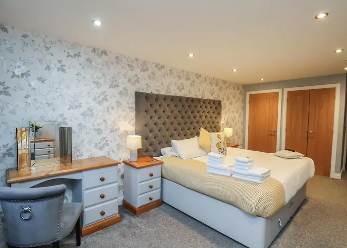 度假居 Premier, Transit & Lady Hilda Engine Shed 惠特比