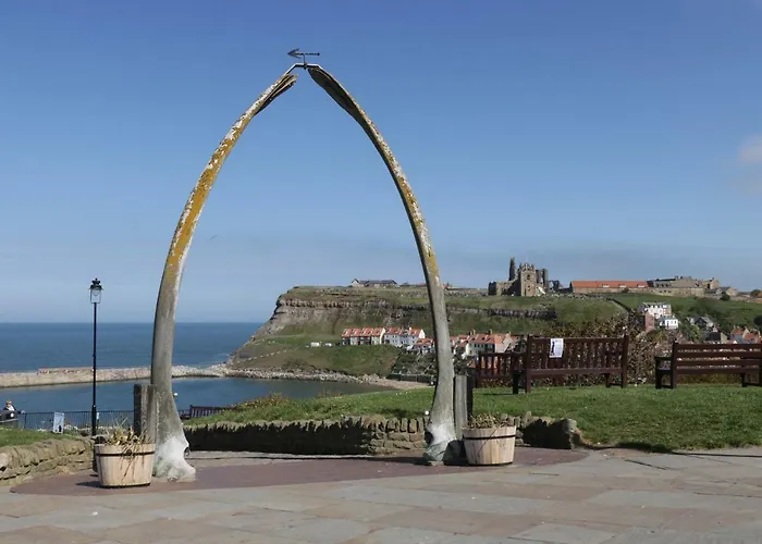 Premier, Transit & Lady Hilda Engine Shed 度假居 惠特比